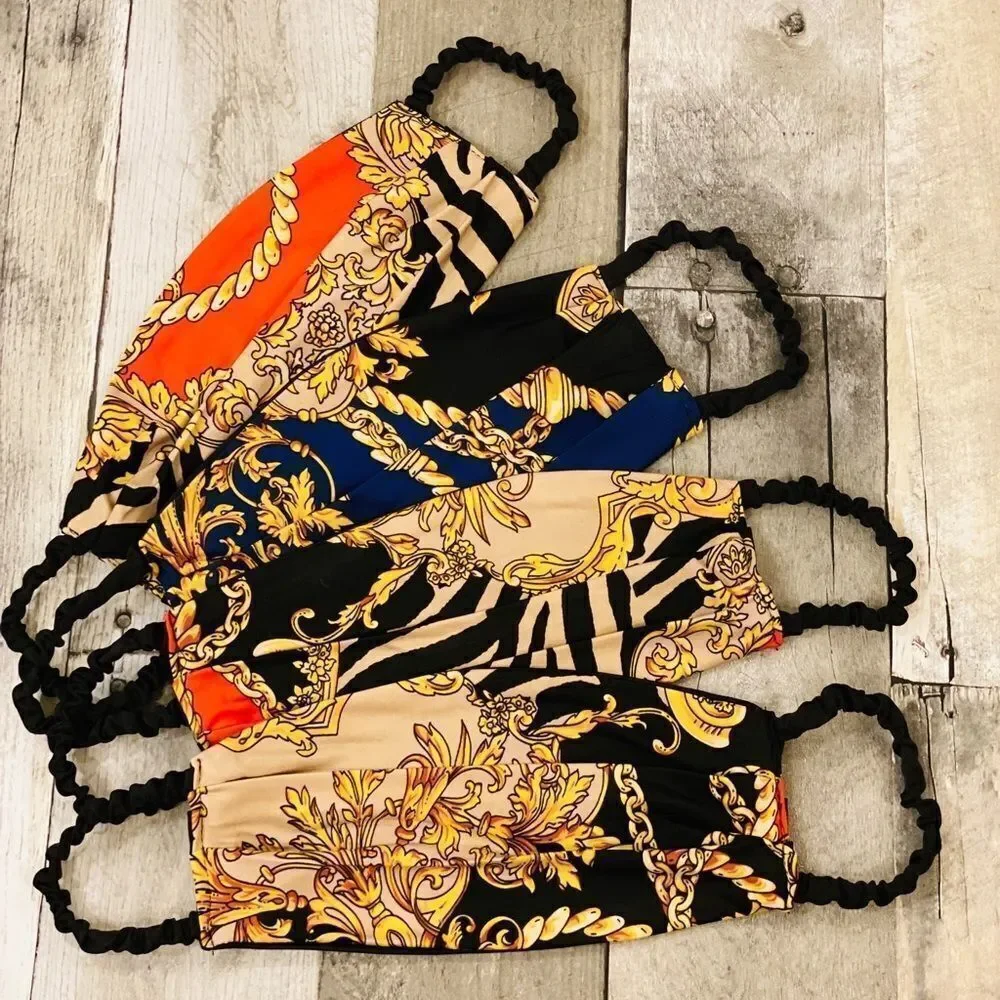Paisley Chain Mask